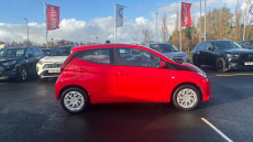 Toyota Aygo 1.0 VVT-i X-Play 5dr x-shift Petrol Hatchback